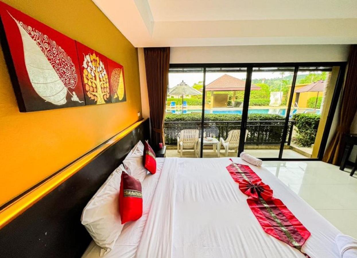 Naiyang Beach Hotel Sha Plus Phuket Exterior foto