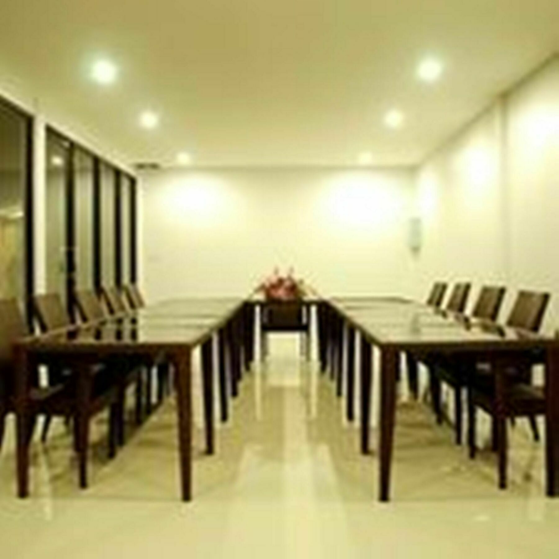 Naiyang Beach Hotel Sha Plus Phuket Exterior foto